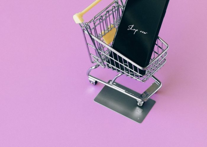 منصة المتسوق المحمول: تجربة تسوق لا مثيل لها